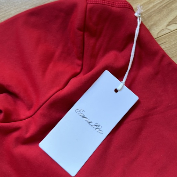 Emma Lou Red Crop Top - Picture 4 of 4